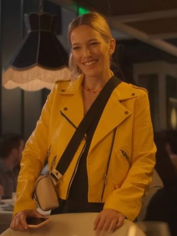 The Marriage App Luisana Lopilato Yellow Leather Jacket