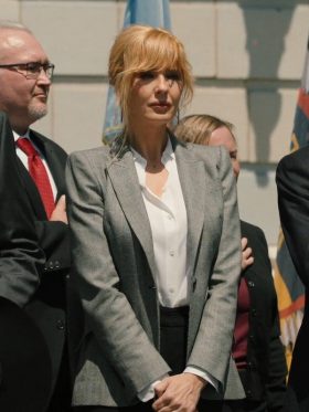 Yellowstone Season 5 Kelly Reilly Grey Blazer