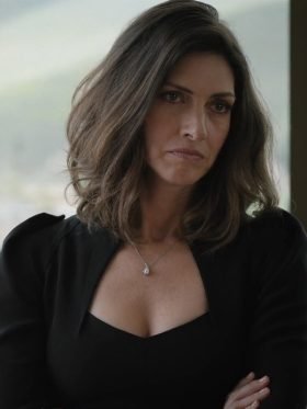 Yellowstone Season 5 Wendy Moniz Blazer