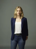 You Elizabeth Lail Blazer